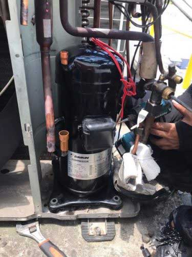 Máy nén (block) gặp sự cố Máy nén (block) gặp sự cố